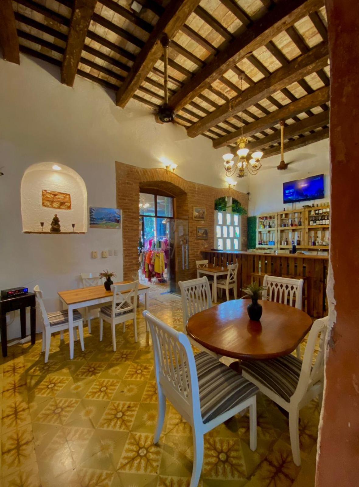 Отель Mansion Colonial Dona Elvina Санто-Доминго Экстерьер фото